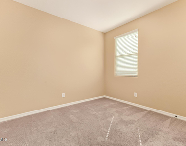 2057 W Kenton Way - Photo Thumbnail 24