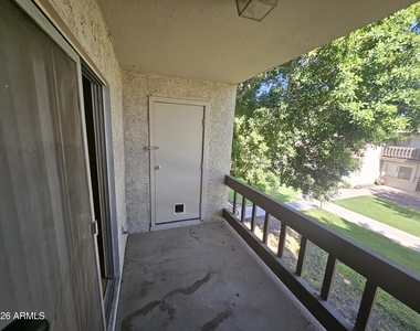 520 N Stapley Drive - Photo Thumbnail 11