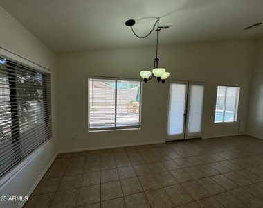 3250 E Ford Avenue - Photo Thumbnail 5