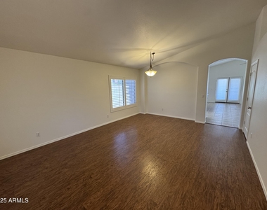 3250 E Ford Avenue - Photo Thumbnail 6