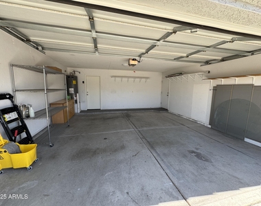 3250 E Ford Avenue - Photo Thumbnail 19