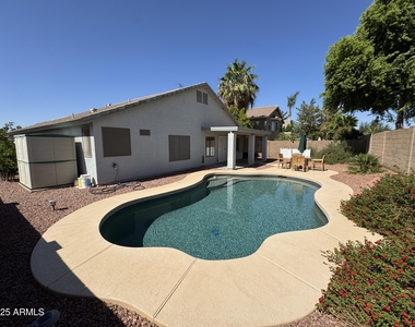 3250 E Ford Avenue - Photo Thumbnail 17