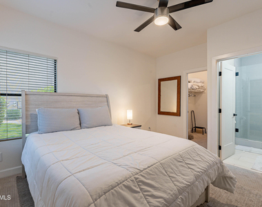 9600 N 96th Street - Photo Thumbnail 11