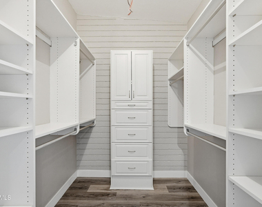 6116 N 12th Place - Photo Thumbnail 12