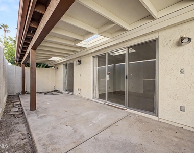 5207 S Hazelton Lane - Photo Thumbnail 25