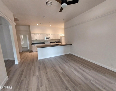 12239 N Chama Drive - Photo Thumbnail 6