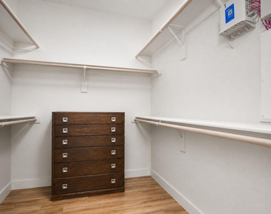 1510 N Washington Avenue - Photo Thumbnail 14