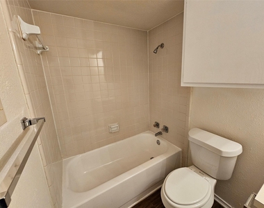 3125 Tudor Lane - Photo Thumbnail 13