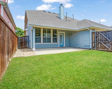 2710 Westpoint Drive - Photo Thumbnail 28