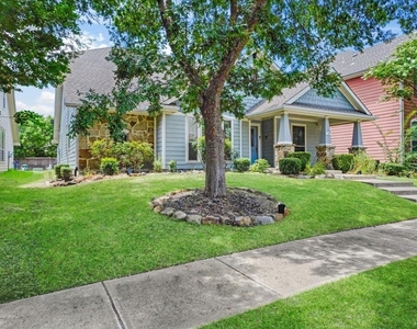 2710 Westpoint Drive - Photo Thumbnail 1