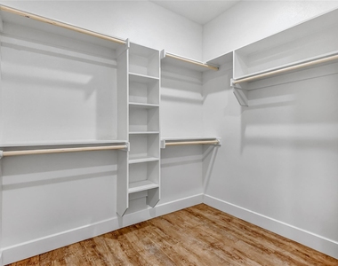 3260 W Crawford Street - Photo Thumbnail 19