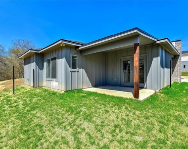 3260 W Crawford Street - Photo Thumbnail 28