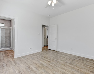 3260 W Crawford Street - Photo Thumbnail 11