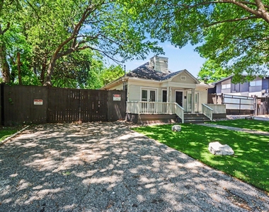 915 Annex Avenue - Photo Thumbnail 2
