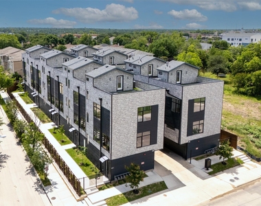 430 E 8th - Photo Thumbnail 2