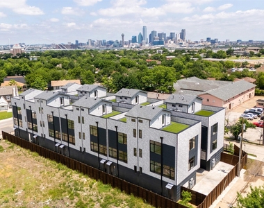 430 E 8th - Photo Thumbnail 4
