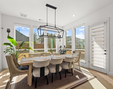 2541 Forestbrook Drive - Photo Thumbnail 16