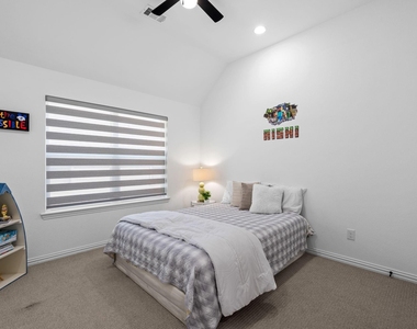 2541 Forestbrook Drive - Photo Thumbnail 25