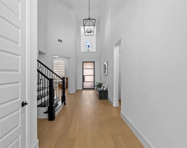 2541 Forestbrook Drive - Photo Thumbnail 1