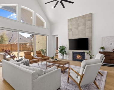 2541 Forestbrook Drive - Photo Thumbnail 10