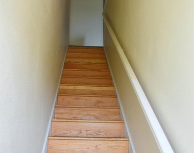 1050 Agape Court - Photo Thumbnail 6
