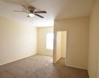 1050 Agape Court - Photo Thumbnail 7