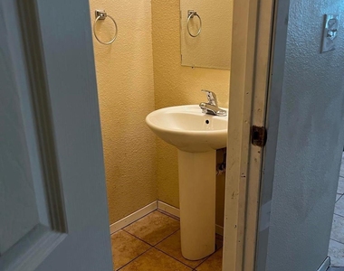 1050 Agape Court - Photo Thumbnail 9