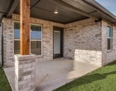 2906 Orchid Drive - Photo Thumbnail 19