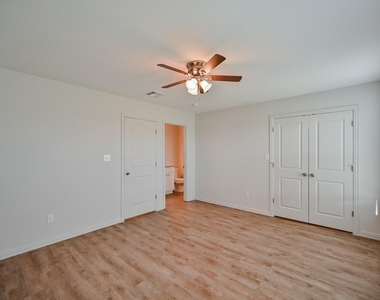 4504 Alamosa Street - Photo Thumbnail 13