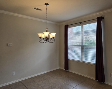 213 Willet Court - Photo Thumbnail 5