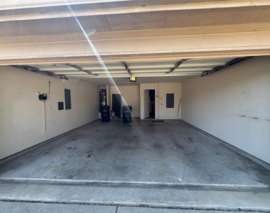5729 Mirror Ridge Drive - Photo Thumbnail 17