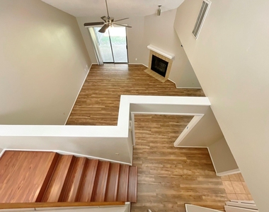 1910 Wilshire Drive - Photo Thumbnail 1