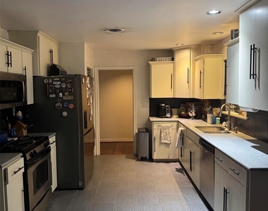 7328 Wild Valley Drive - Photo Thumbnail 5