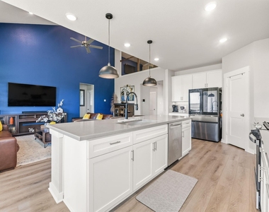 3149 Redbud Flower Trail - Photo Thumbnail 13