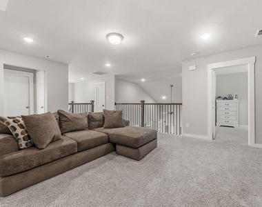 3149 Redbud Flower Trail - Photo Thumbnail 16