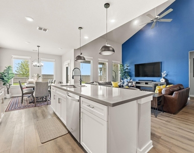 3149 Redbud Flower Trail - Photo Thumbnail 12