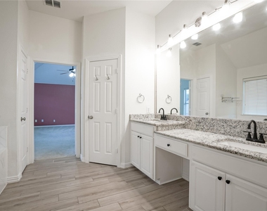 1659 Granite Rapids Drive - Photo Thumbnail 12