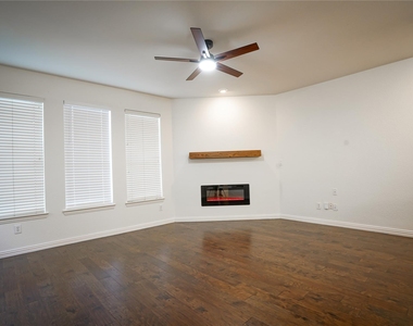 1659 Granite Rapids Drive - Photo Thumbnail 9