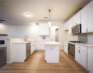 1659 Granite Rapids Drive - Photo Thumbnail 2