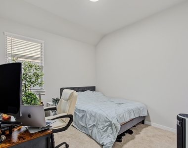 415 Travine Drive - Photo Thumbnail 18