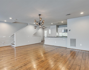 4213 Dickason Avenue - Photo Thumbnail 18