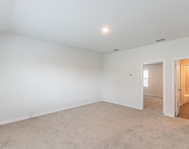 2421 Dahlia Drive - Photo Thumbnail 18