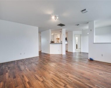 1428 Laurel Hall Lane - Photo Thumbnail 11