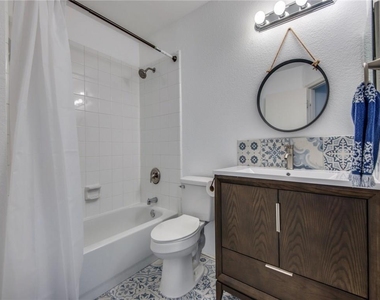 1428 Laurel Hall Lane - Photo Thumbnail 16