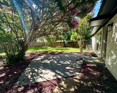 509 Dover Drive - Photo Thumbnail 31