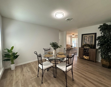 509 Dover Drive - Photo Thumbnail 9