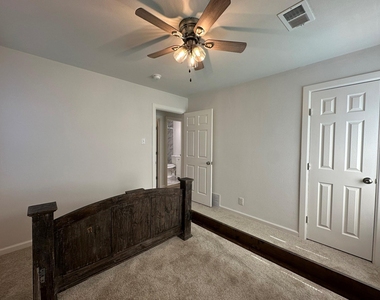 509 Dover Drive - Photo Thumbnail 22