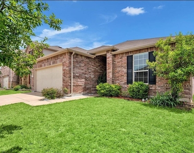 2336 Bermont Red Lane - Photo Thumbnail 1