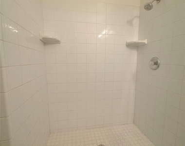 2264 Stonebrook Lane - Photo Thumbnail 13