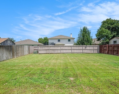 4225 Silverwood Trail - Photo Thumbnail 24